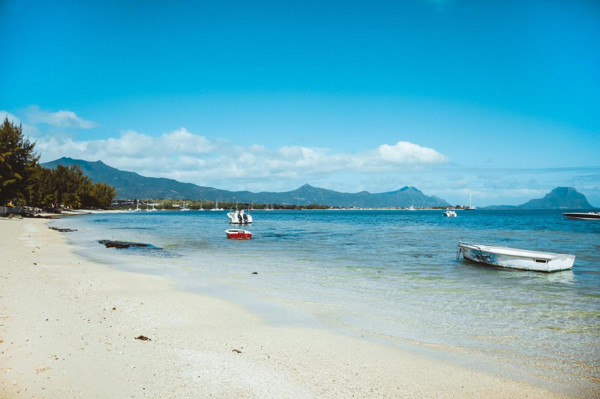 La Mariposa Mauritius Hotel Rivière Noire Buitenkant foto